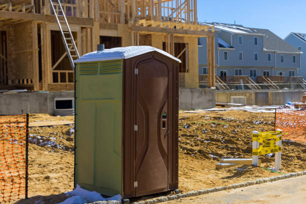 Best Best portable toilet rental  in Garden City, MI