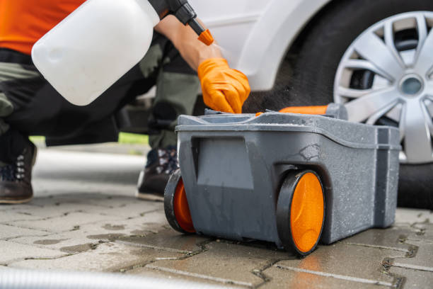 Best Portable restroom trailer rental  in Garden City, MI